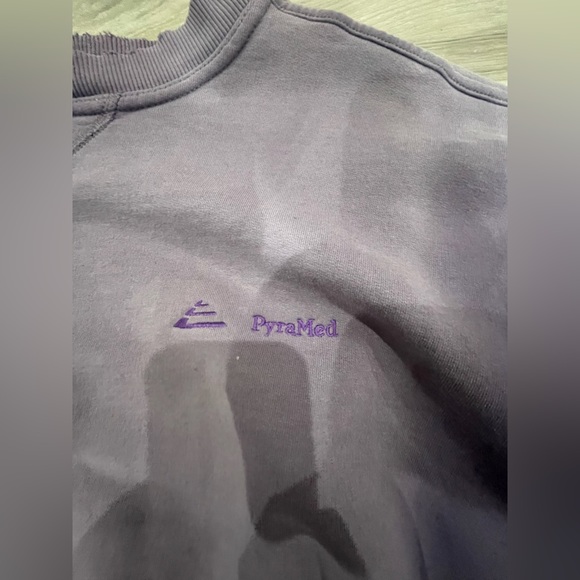Vintage jerzees crewneck (PyraMed) purple, small stain on front. - Picture 2 of 4